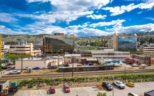 sandman signature kamloops hotel