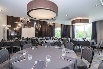 Sandman Signature Kamloops Hotel,Monte Creek>>Kamloops,4 star