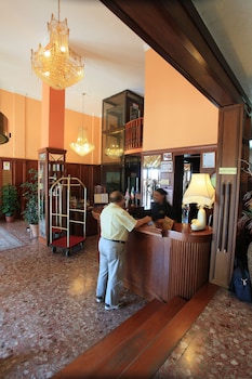 hori balconata 2 0 banqueting and accommodations