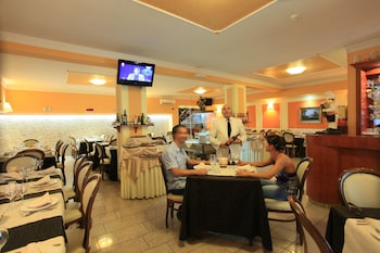 hori balconata 2 0 banqueting and accommodations