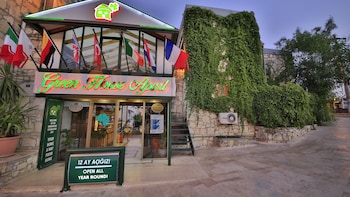 green house apart hotel