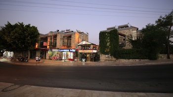 green house apart hotel