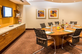 city lodge hotel hatfield