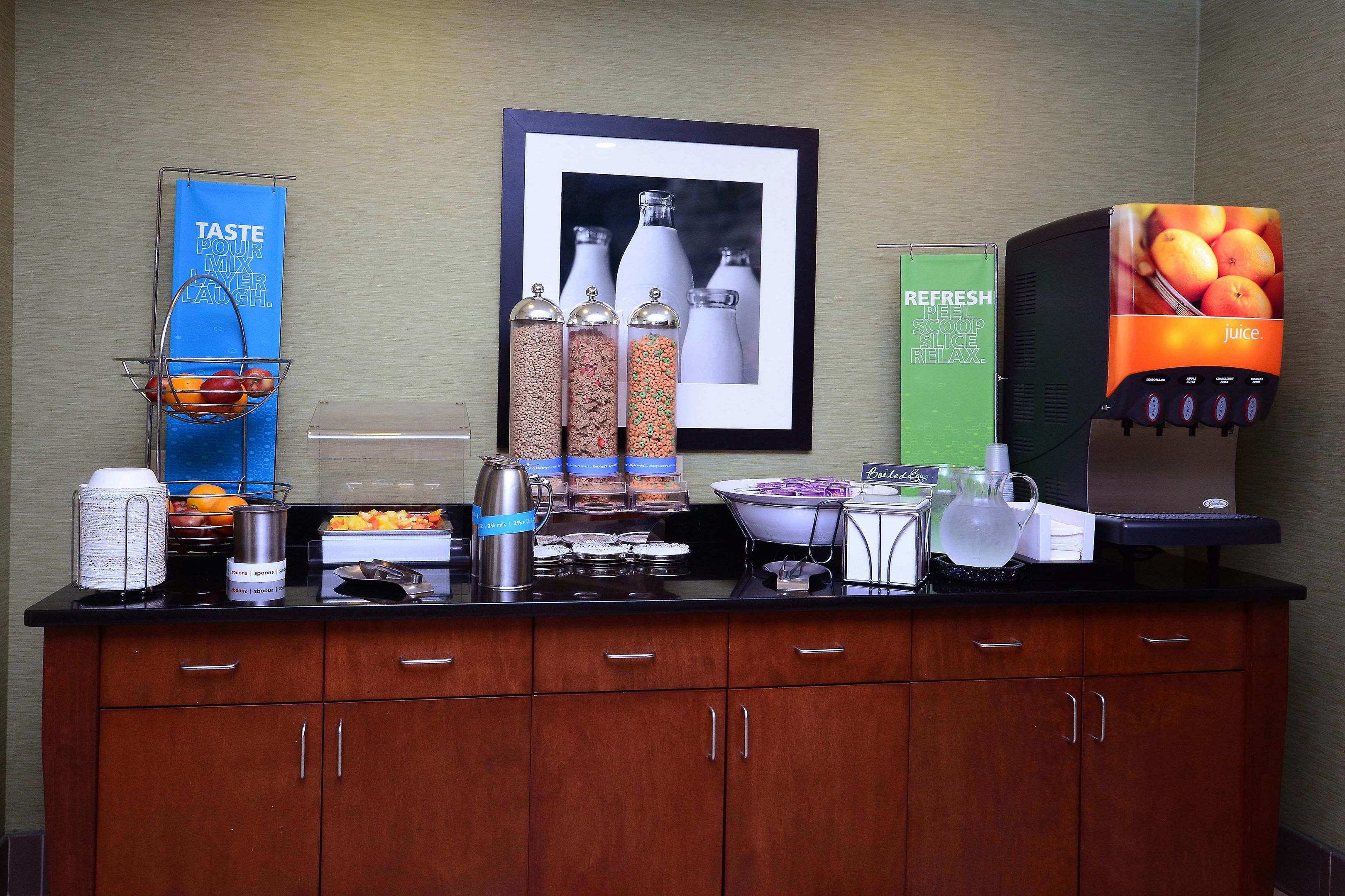 hampton inn and suites lynchburg