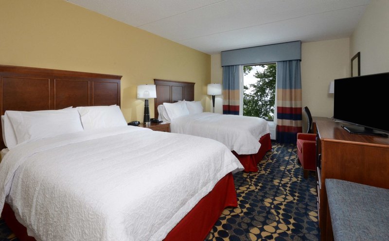 hampton inn and suites lynchburg