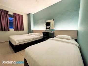 de uptown hotel ss2 pj