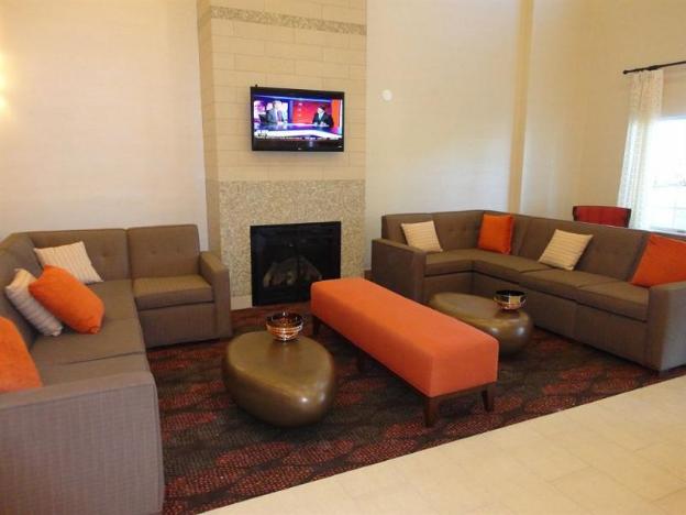 holiday inn express and suites indianapolis north