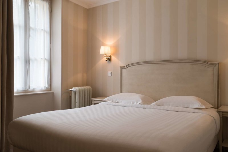 hostellerie des trois pigeons