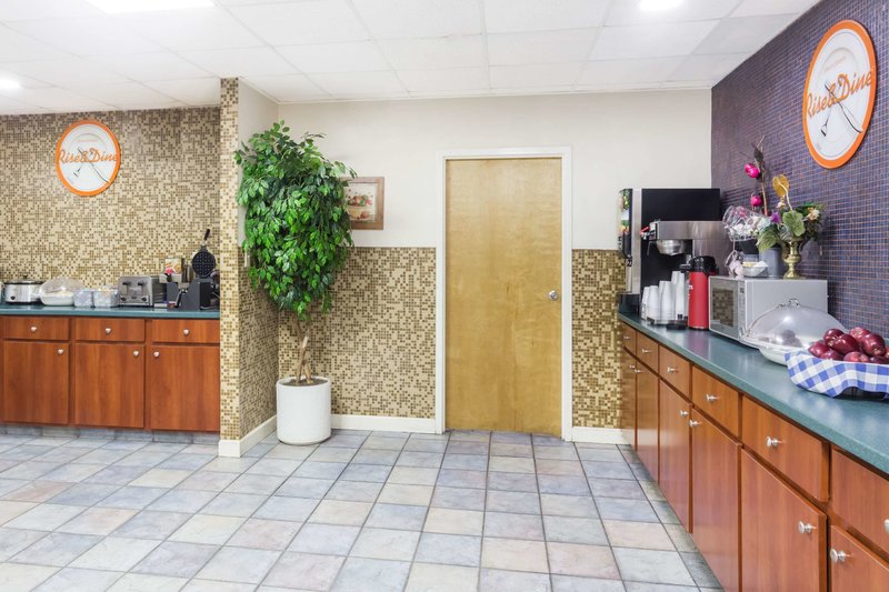 howard johnson by wyndham savannah ga