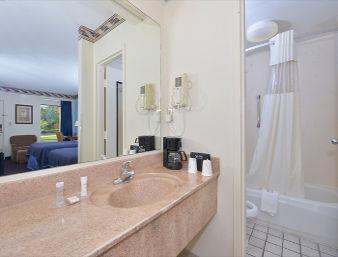 howard johnson by wyndham savannah ga