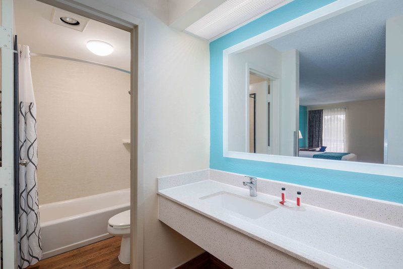 howard johnson by wyndham savannah ga