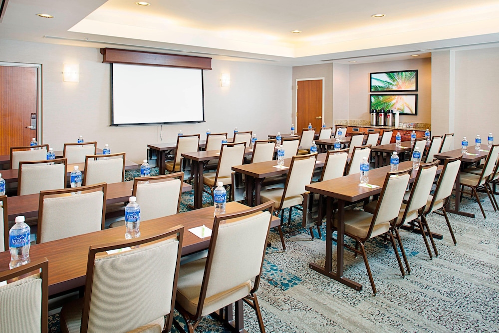 courtyard by marriott west palm beach airport