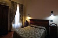 hotel la piazzetta