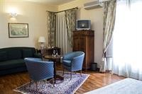 hotel la piazzetta