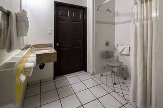 motel 6 canoga park