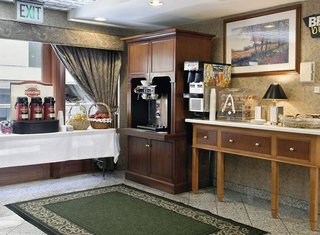Travelodge By Wyndham Seattle By The Space Needle,Seattle>>King County,2 star