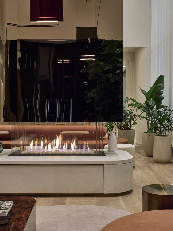 vogue hotel montreal downtown curio collection by hilton