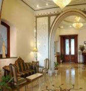 noor us sabah palace