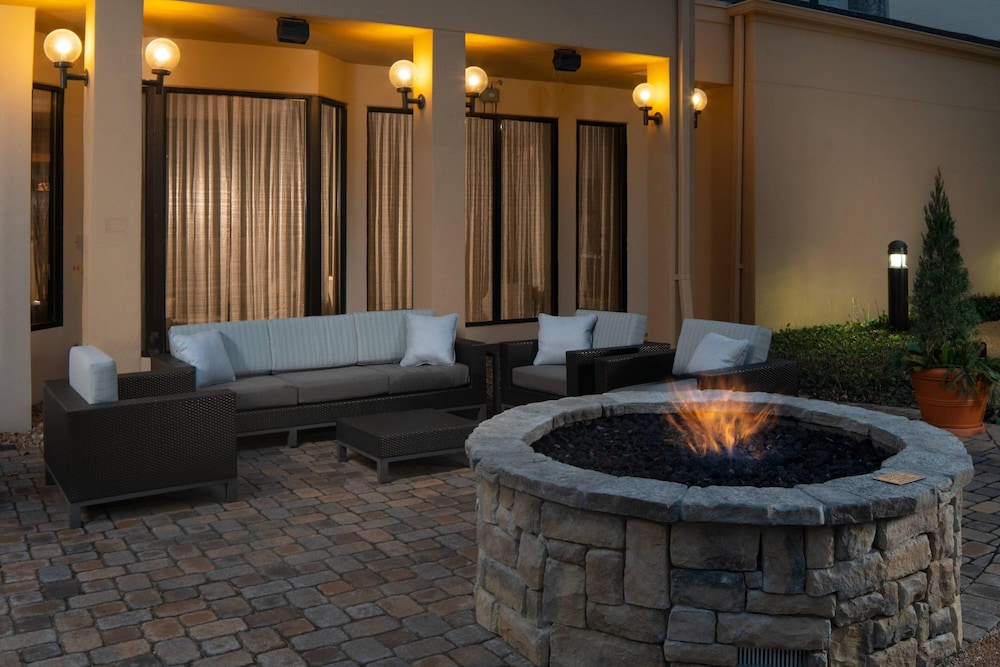 courtyard by marriott st louis creve coeur