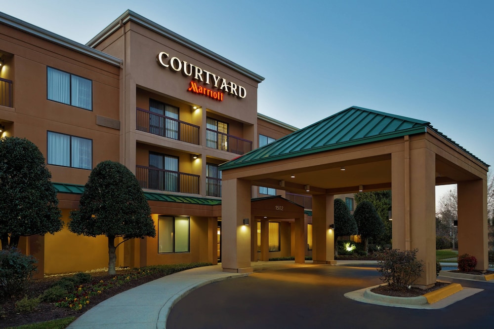 courtyard by marriott chesapeake