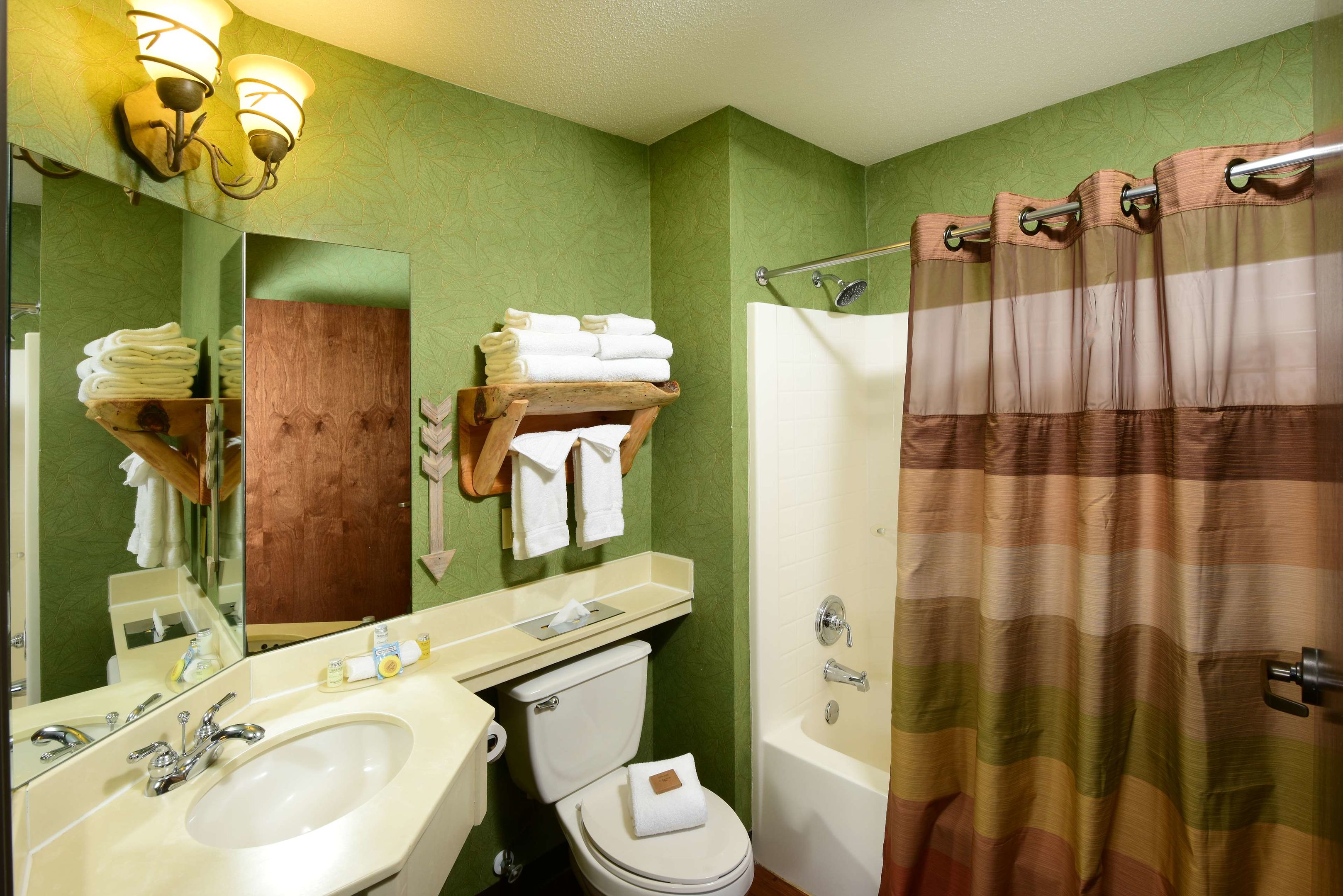 stoney creek hotel des moines johnston