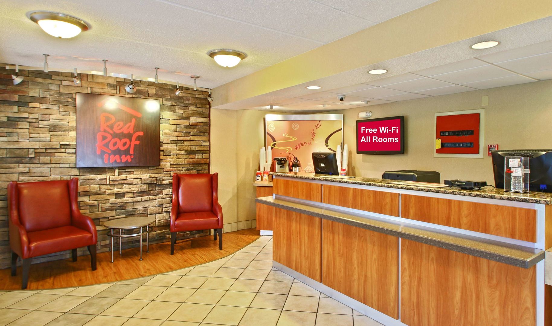 red roof inn greensboro coliseum