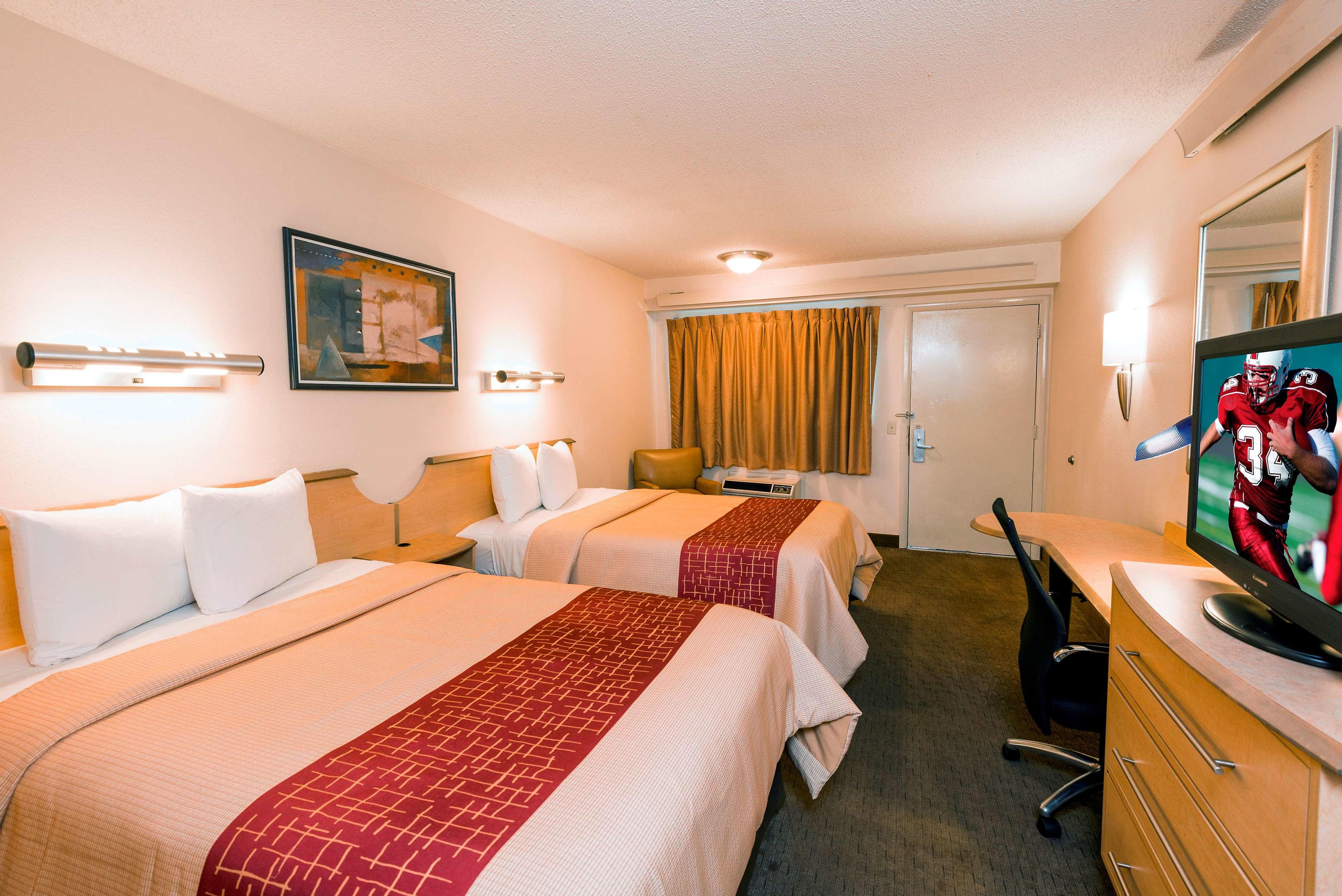 red roof inn greensboro coliseum
