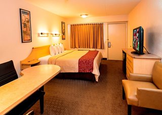 Red Roof Inn Greensboro Coliseum,Guilford County>>Greensboro,2 star