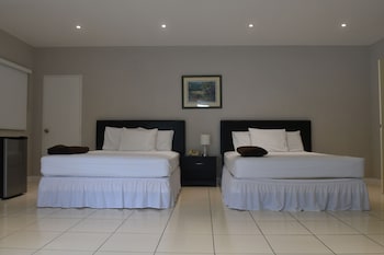 Cascadia Hotel,Maraval>>Diego Martin,3 star