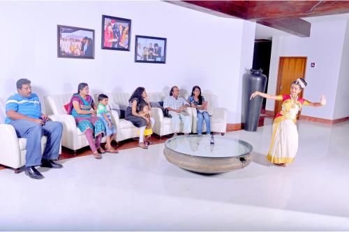 the leela ashtamudi a raviz hotel
