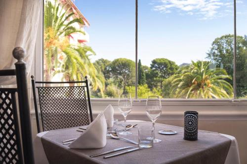 grand hotel des lecques bw signature collection