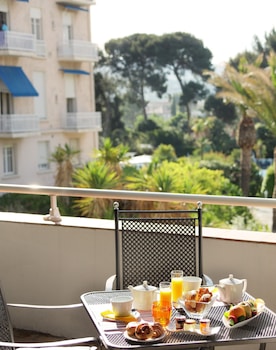grand hotel des lecques bw signature collection
