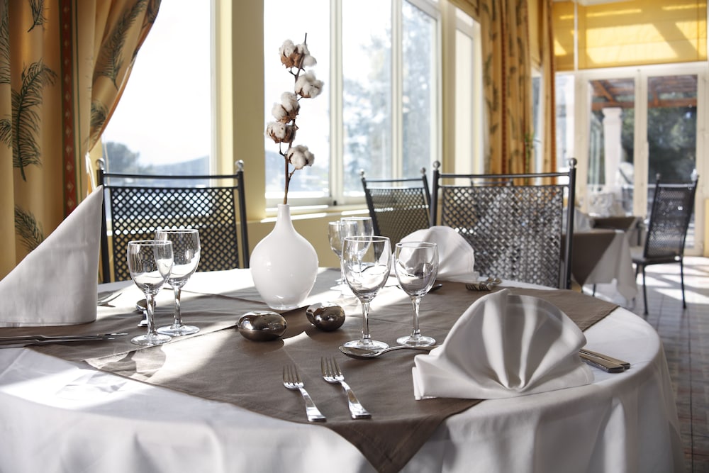 grand hotel des lecques bw signature collection