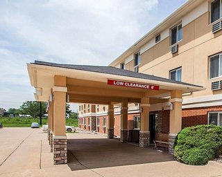 Quality Inn & Suites Davenport Near I-80,Polk County>>Davenport,3 star