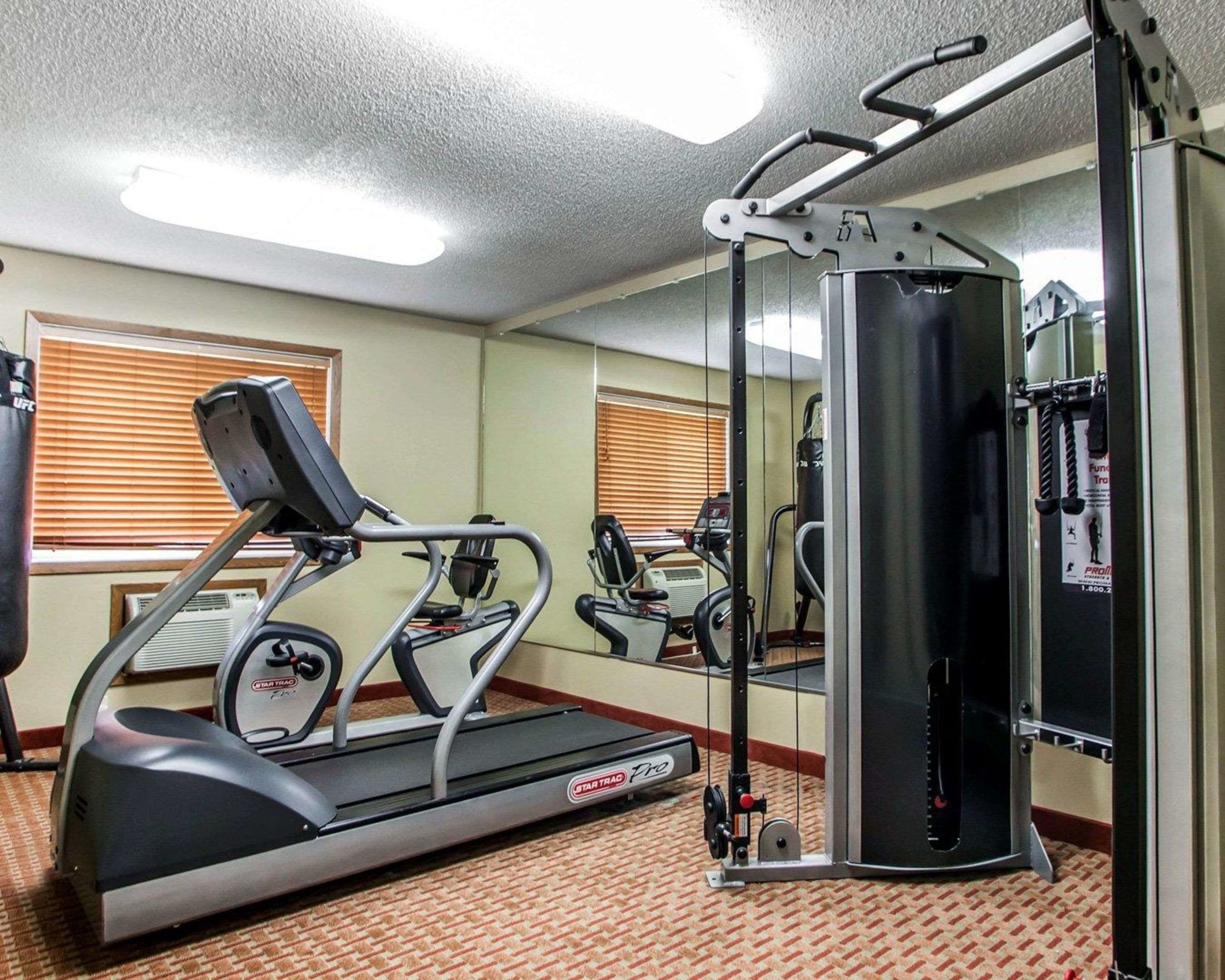 quality inn and suites davenport near i 80