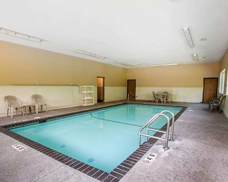 quality inn and suites davenport near i 80