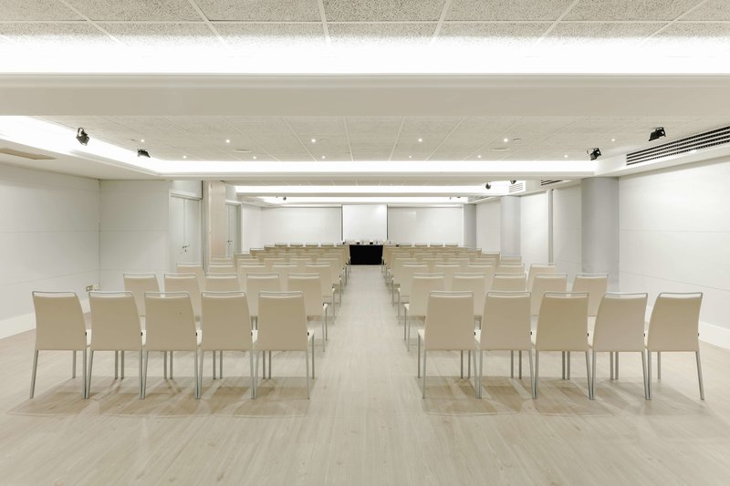 hesperia a coruna centro