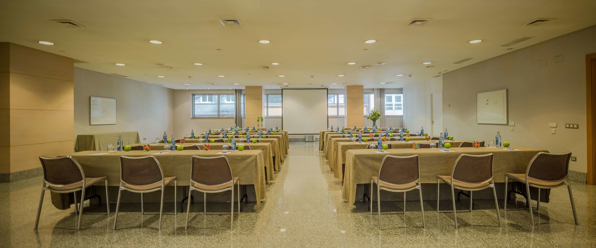 hesperia a coruna centro