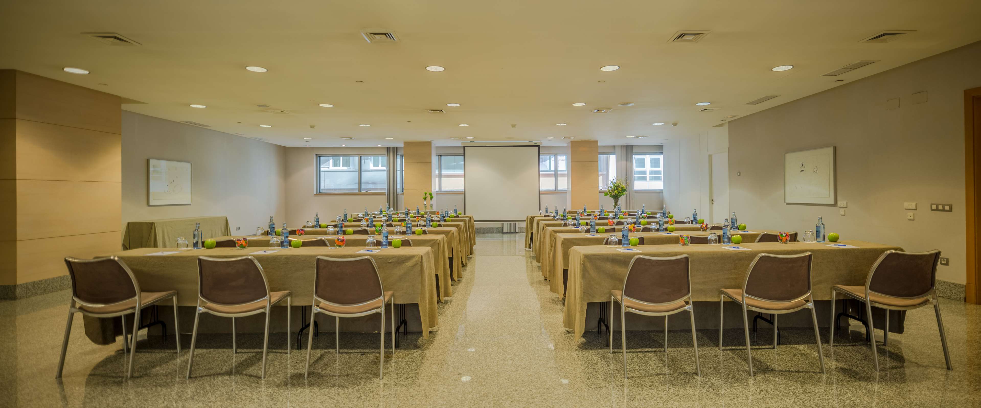 hesperia a coruna centro