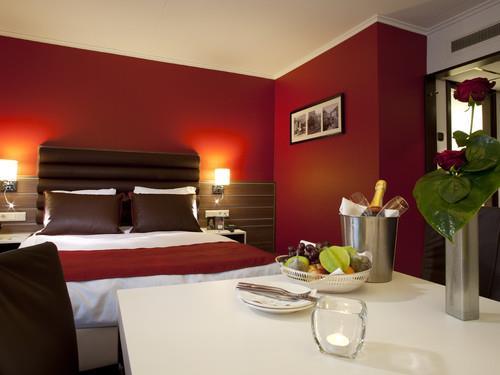 golden tulip hotel central