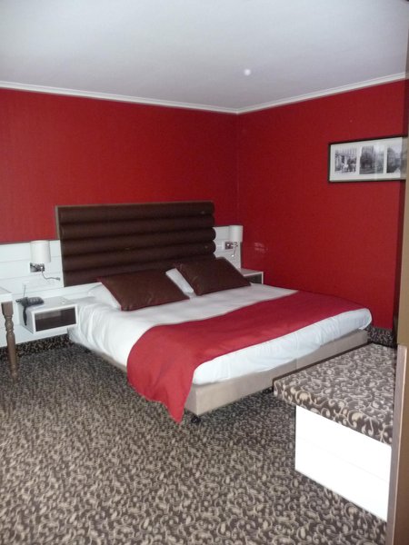 golden tulip hotel central