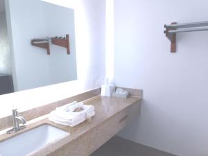 gateway inn savannah