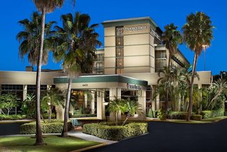Doubletree By Hilton - Palm Beach Gardens,Near Borland Center For Performing Arts,4 star