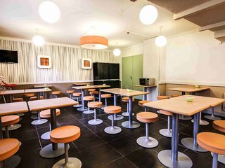 Ibis Budget Chateaudun,Orleans>>Chateaudun,2 star