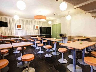 ibis budget chateaudun