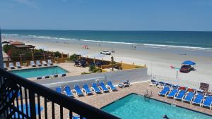 tropical winds oceanfront hotel