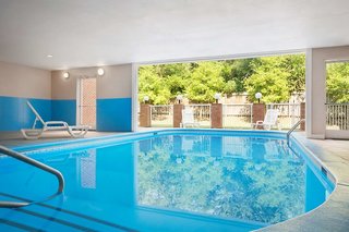 Country Inn & Suites By Radisson, Charlotte University Place, Nc,Shallotte>>Charlotte,3 star