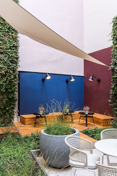 hotel maximilian