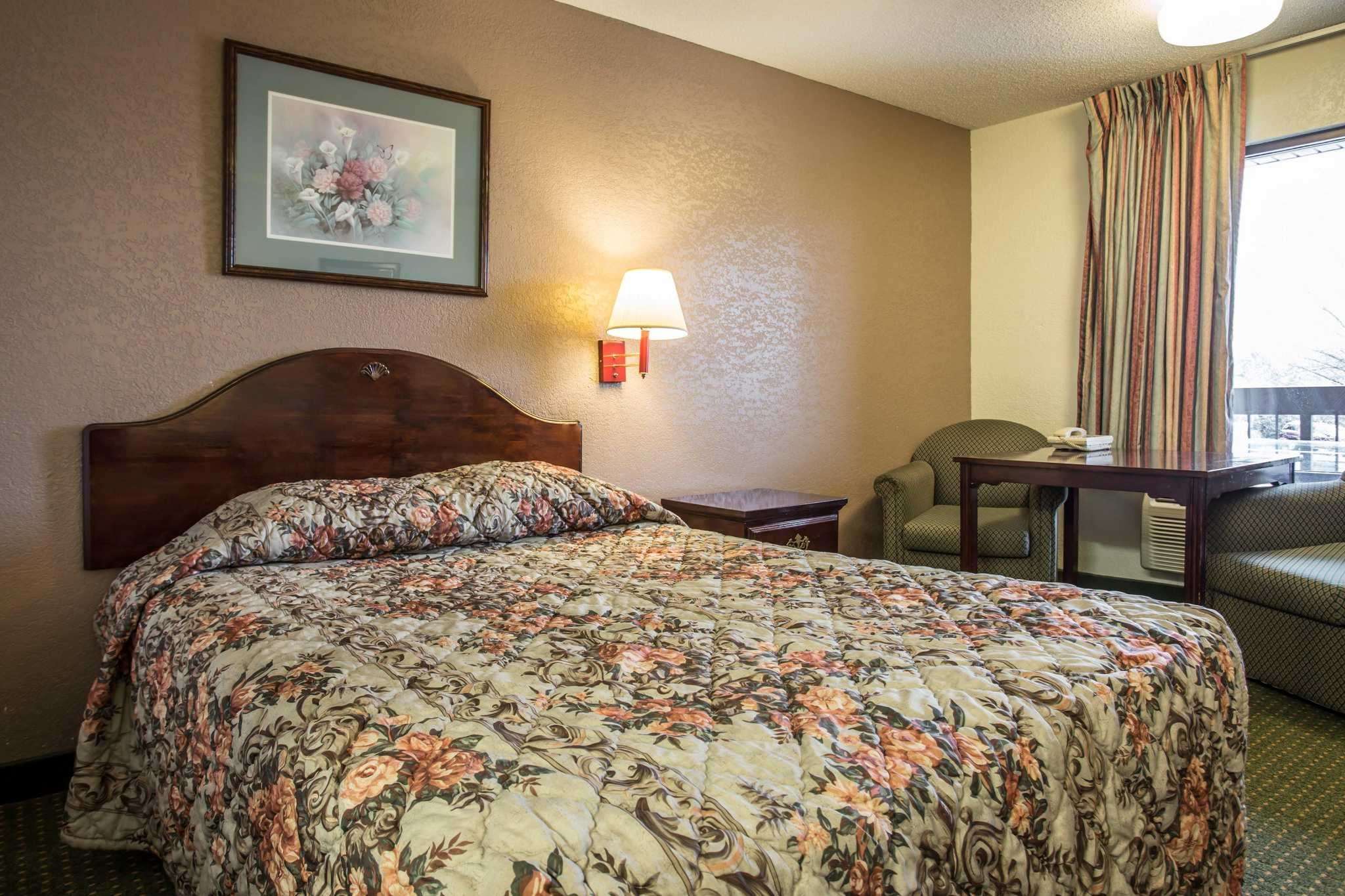 econo lodge