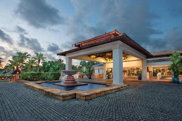 marriotts phuket beach club